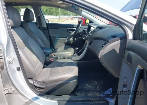 2013 Hyundai Elantra Limited z USA, uszkodzony, nr VIN 5NPDH4AE4DH251124